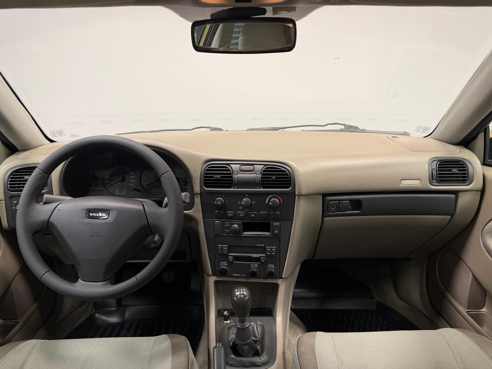 VOLVO S40 13